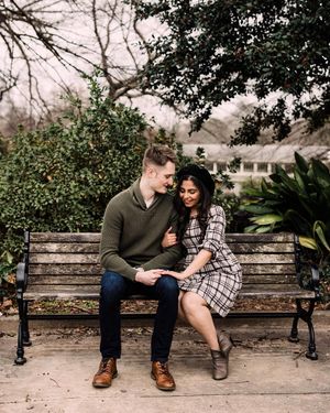 Image post by @thismodernlovephoto on Instagram