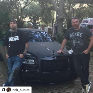 Image post by @nickyjam on Instagram