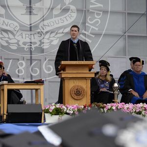 Image post by @uofnh on Instagram