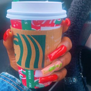 Image post by @blackgirlsinstarbucks on Instagram