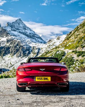 Image post by @BentleyMotors on Twitter/X