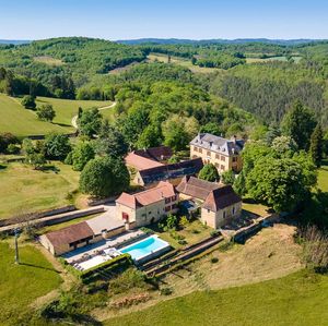 Image post by @christiesrealestate on Instagram