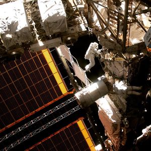 Image post by @nasaartemis on Instagram