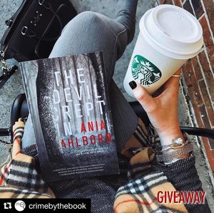 Image post by @gallerybooks on Instagram