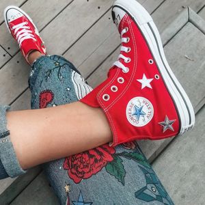 Image post by @journeys on Instagram