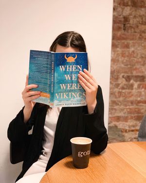 Image post by @gallerybooks on Instagram