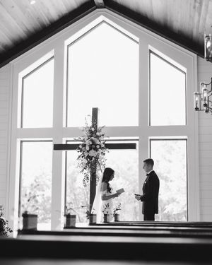 Image post by @skylarlienphoto on Instagram