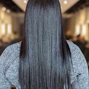 Image post by @studiovasi_salon on Instagram