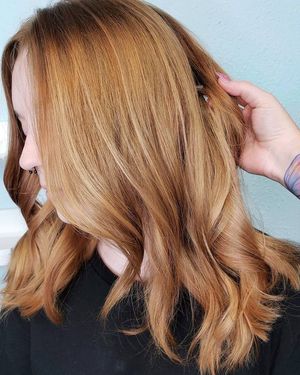 Image post by @AquaFireSalon on Facebook