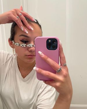 Image post by @chingxbling on Instagram