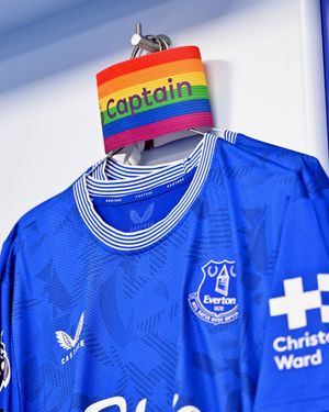 Image post by @Everton on Twitter