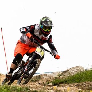 Image post by @foxmtb on Instagram