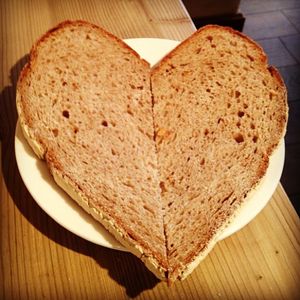 Image post by @lepainquotidienus on Instagram