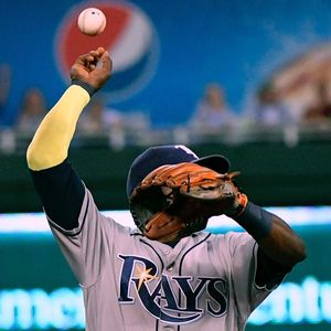 Image post by @raysbeisbol on Instagram