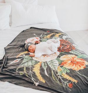 Image post by @shopoutoftown on Instagram