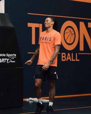 Image post by @parisbasketball on Instagram