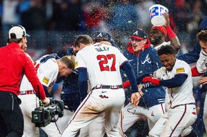 Image post by @travisdarnaud on Instagram