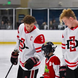 Image post by @cammhendersonn on Instagram