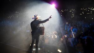 Image post by @jonpardi on Instagram