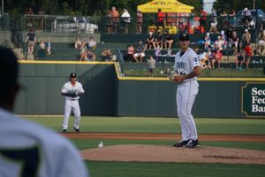 Image post by @ColaFireflies on Twitter