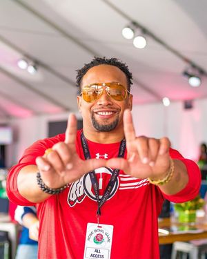 Image post by @onlocationexp on Instagram