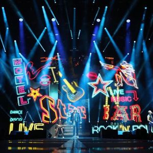 Image post by @defleppard on Instagram