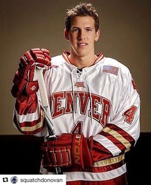 Image post by @du_hockey on Instagram