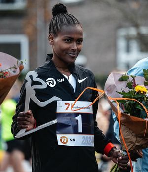 Image post by @nnrunningteam on Instagram