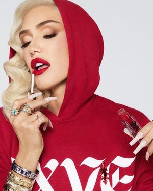 Image post by @gwenstefani on Instagram