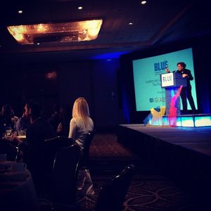 Image post by @oi_glass on Instagram