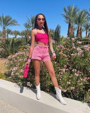 Image post by @shein_us on Instagram