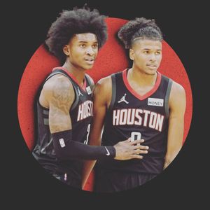 Image post by @apollohou on Instagram