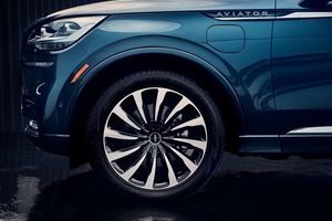 Image post by @markfickenlincoln on Instagram