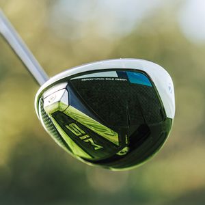 Image post by @taylormade_golf_japan on Instagram