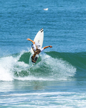 Image post by @wsl.qs on Instagram