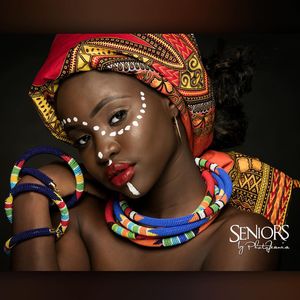 Image post by @seniorsbyphotojeania on Instagram