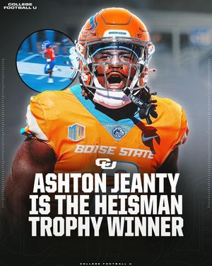 Image post by @thecollegefootballu on Instagram