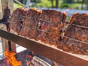 Image post by @kalamazoogrills on Instagram