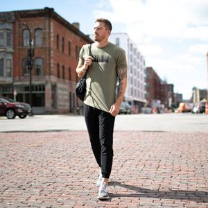 Image post by @unrlco on Instagram