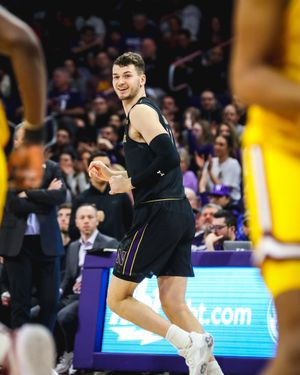 Image post by @NUMensBball on Twitter