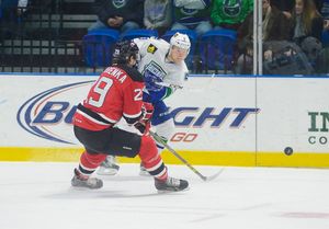 Image post by @uticacomets on Instagram