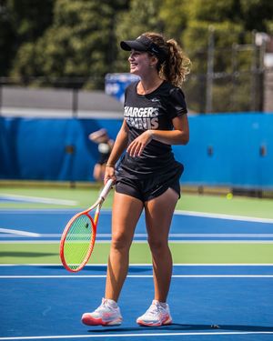 Image post by @unewhavenwten on Instagram