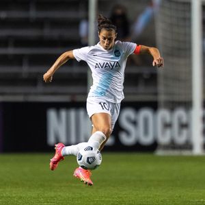 Image post by @carlilloyd on Instagram