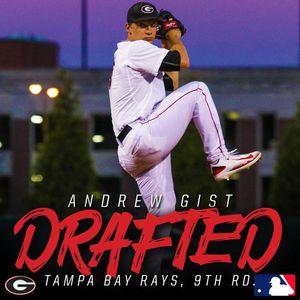 Image post by @baseballuga on Instagram