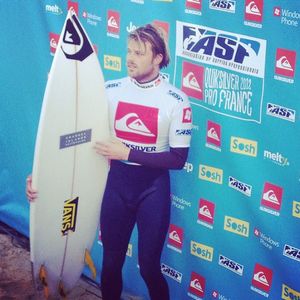 Image post by @wsl.qs on Instagram