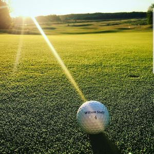 Image post by @wilsongolfcanada on Instagram