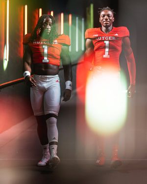 Image post by @RFootball on Twitter