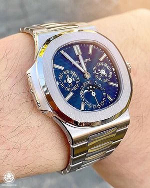 Image post by @watchanish on Instagram