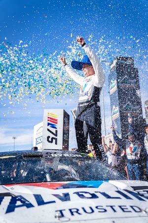 Image post by @NASCAR on Twitter