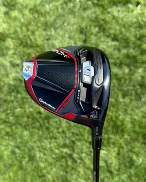Image post by @taylormade_golf_japan on Instagram